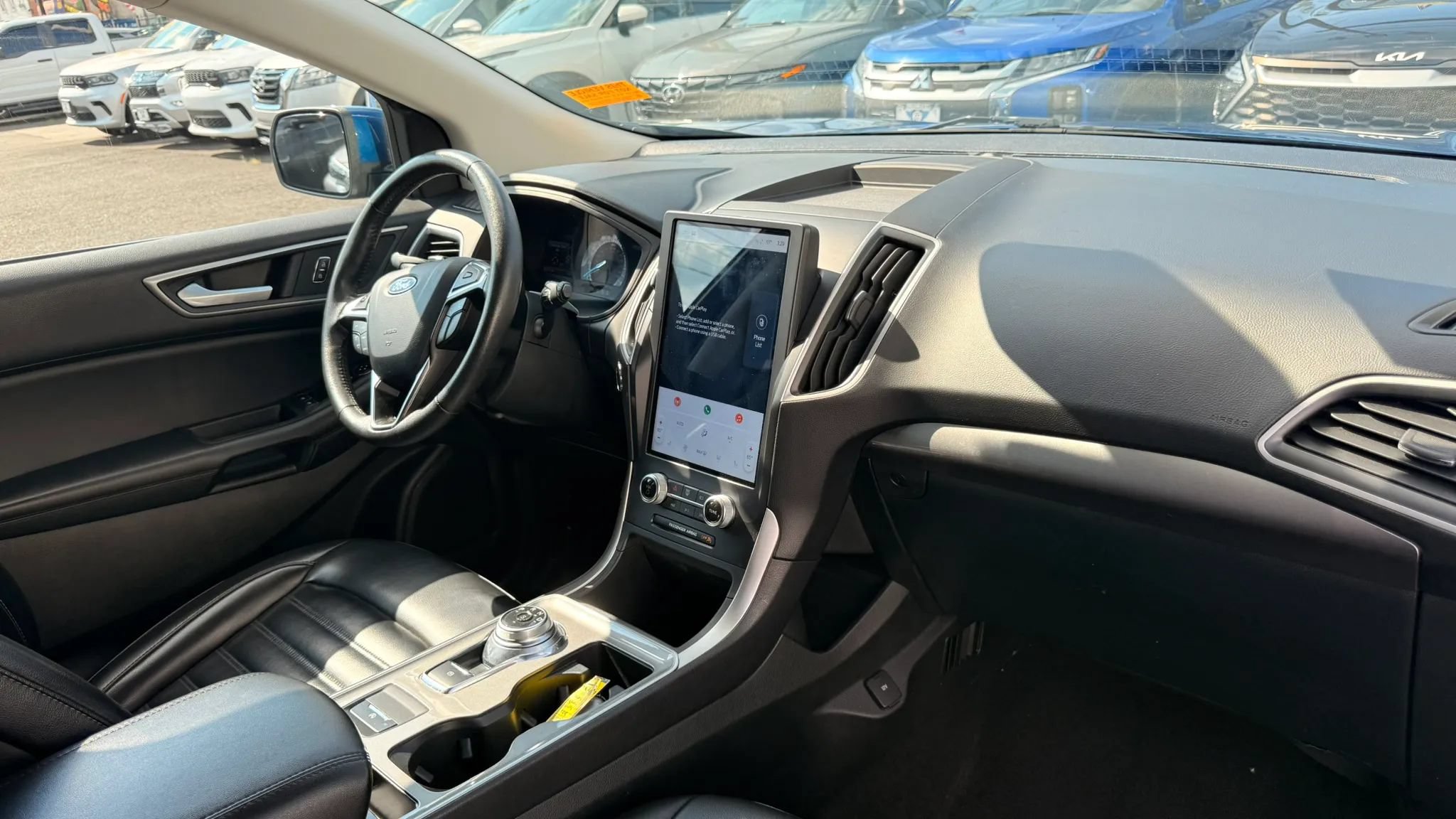 Used 2024 Ford Edge SEL AWD/4WD image 16