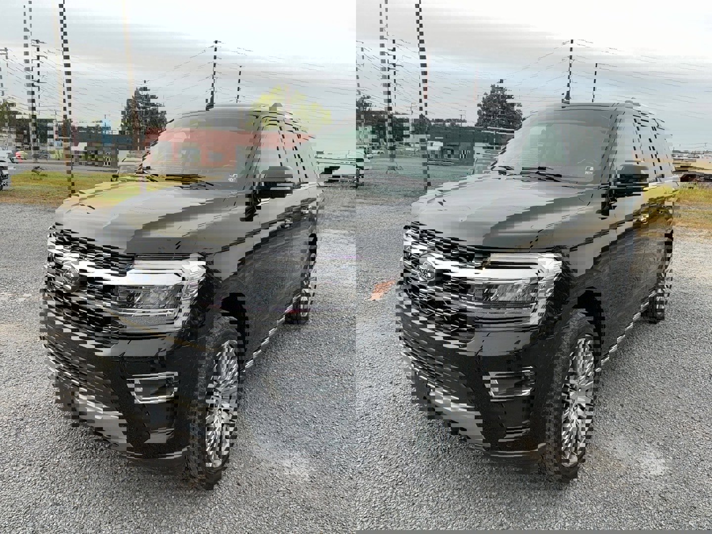 Used 2022 Ford Expedition Max Limited image 1
