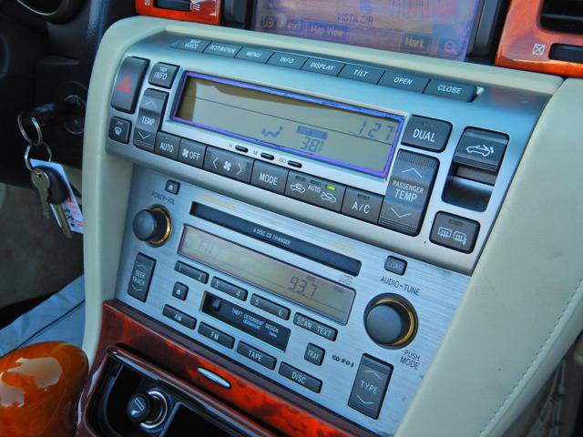 Used 2009 Lexus SC 430 Convertible image 26