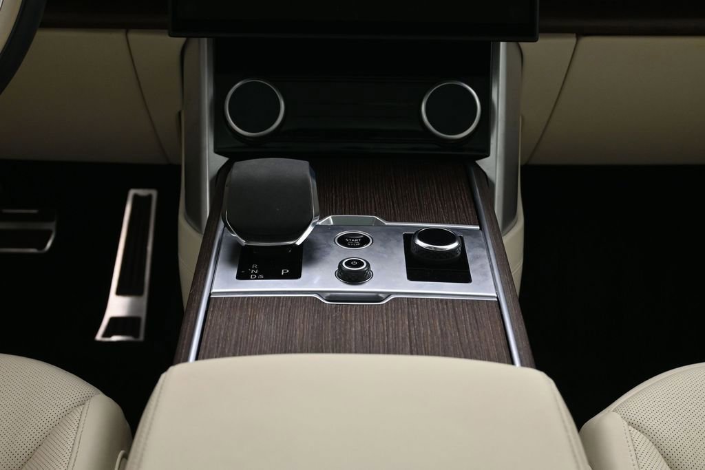 Used 2023 Land Rover Range Rover Long Wheelbase Autobiography AWD/4WD image 10