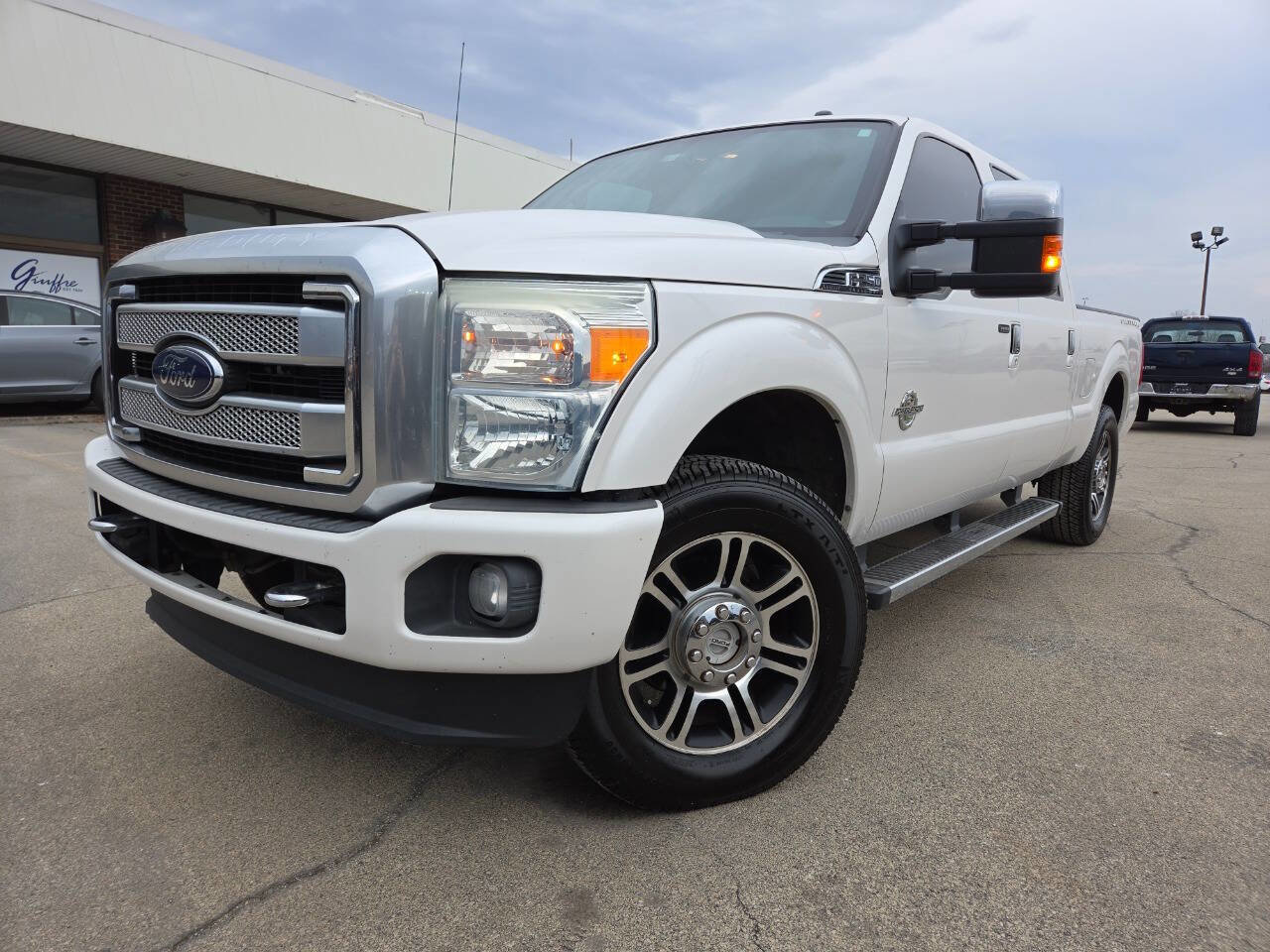 Used 2016 Ford F250 Platinum w/ FX4 Off-Road Package image 2