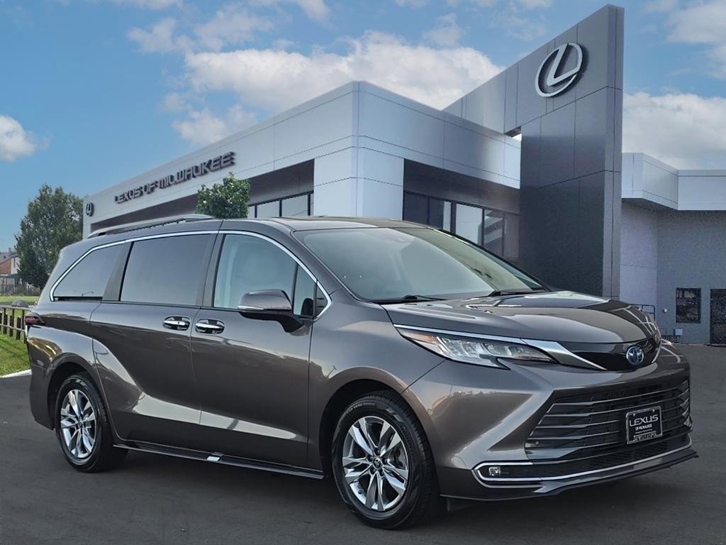 Used 2024 Toyota Sienna Limited
