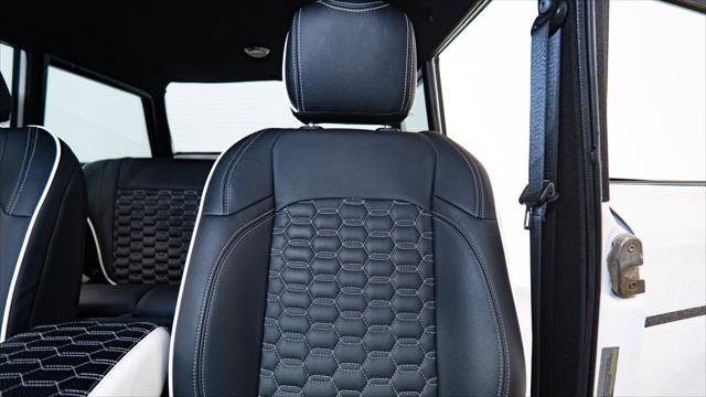 Used 1988 Jeep Grand Wagoneer image 32