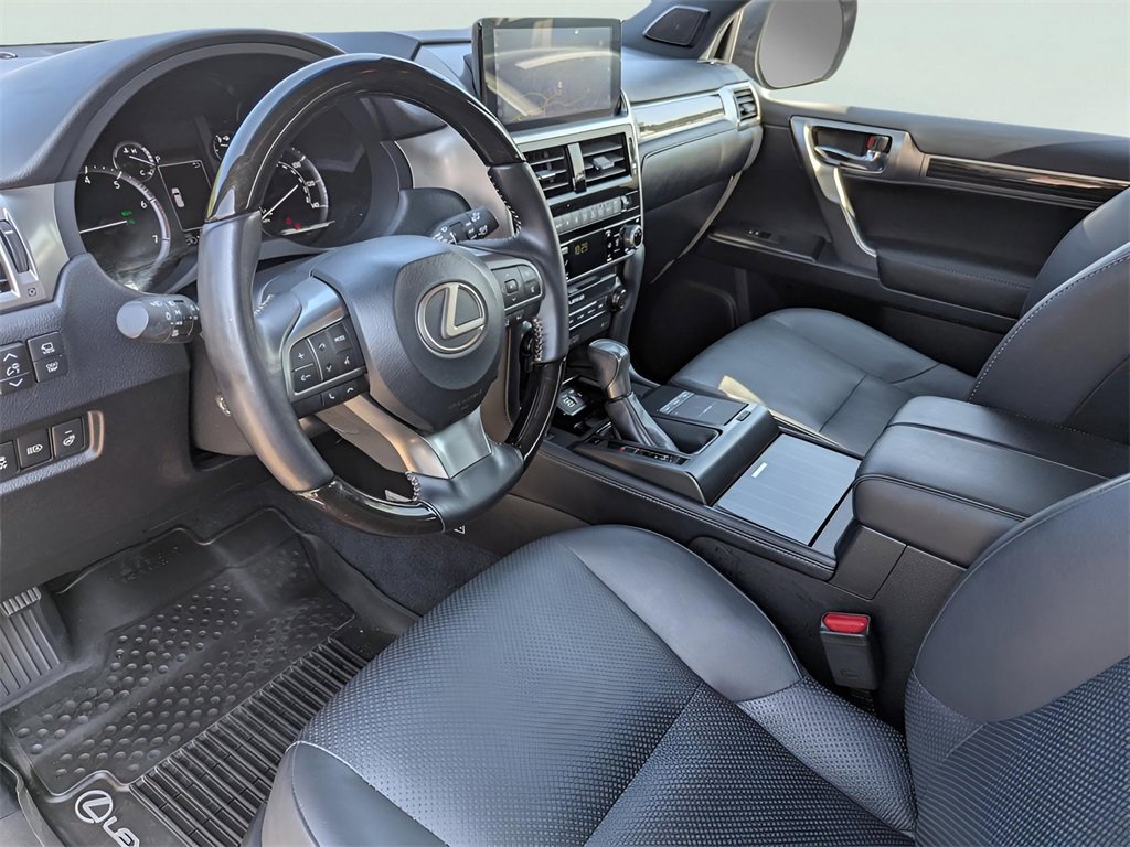 Used 2023 Lexus GX 460 Luxury image 6