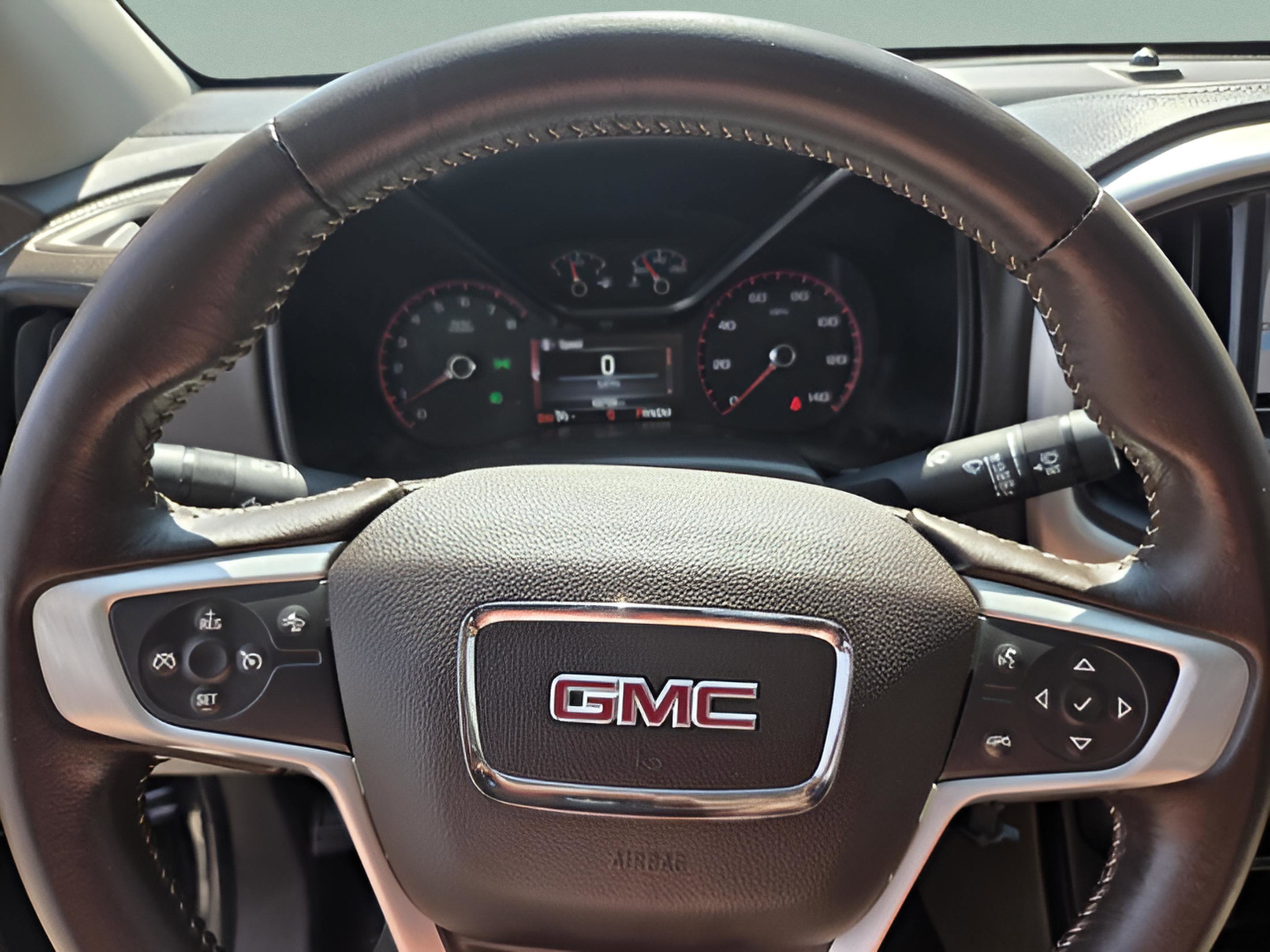 Used 2016 GMC Canyon SLT w/ Driver Alert Package image 22
