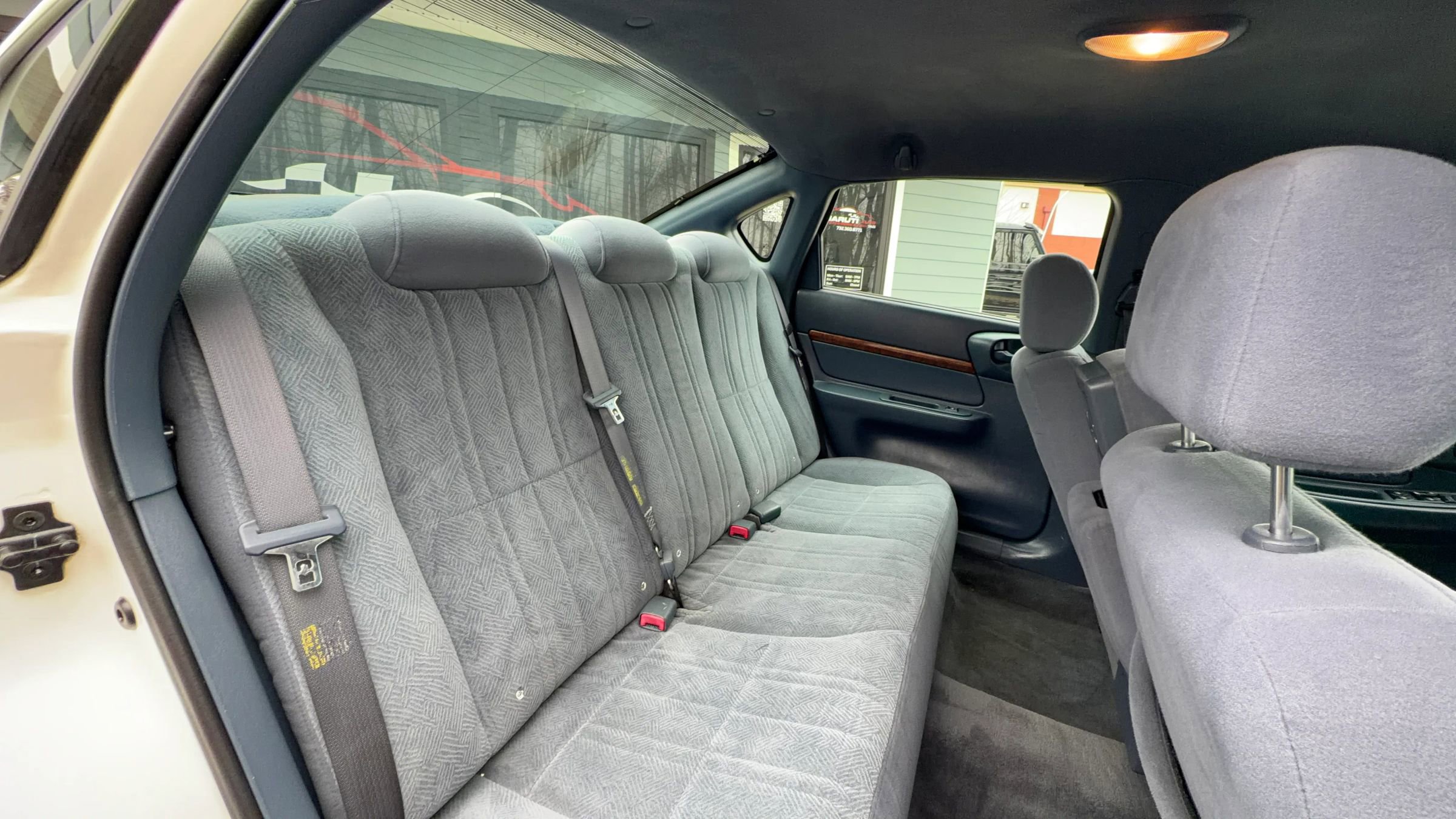 Used 2004 Chevrolet Impala Sedan image 22