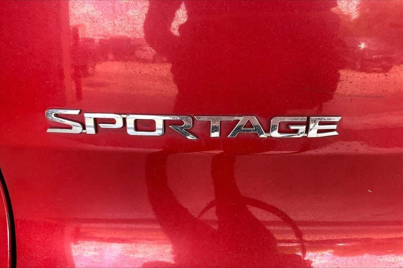 Used 2013 Kia Sportage LX w/ Convenience Pkg FWD image 9