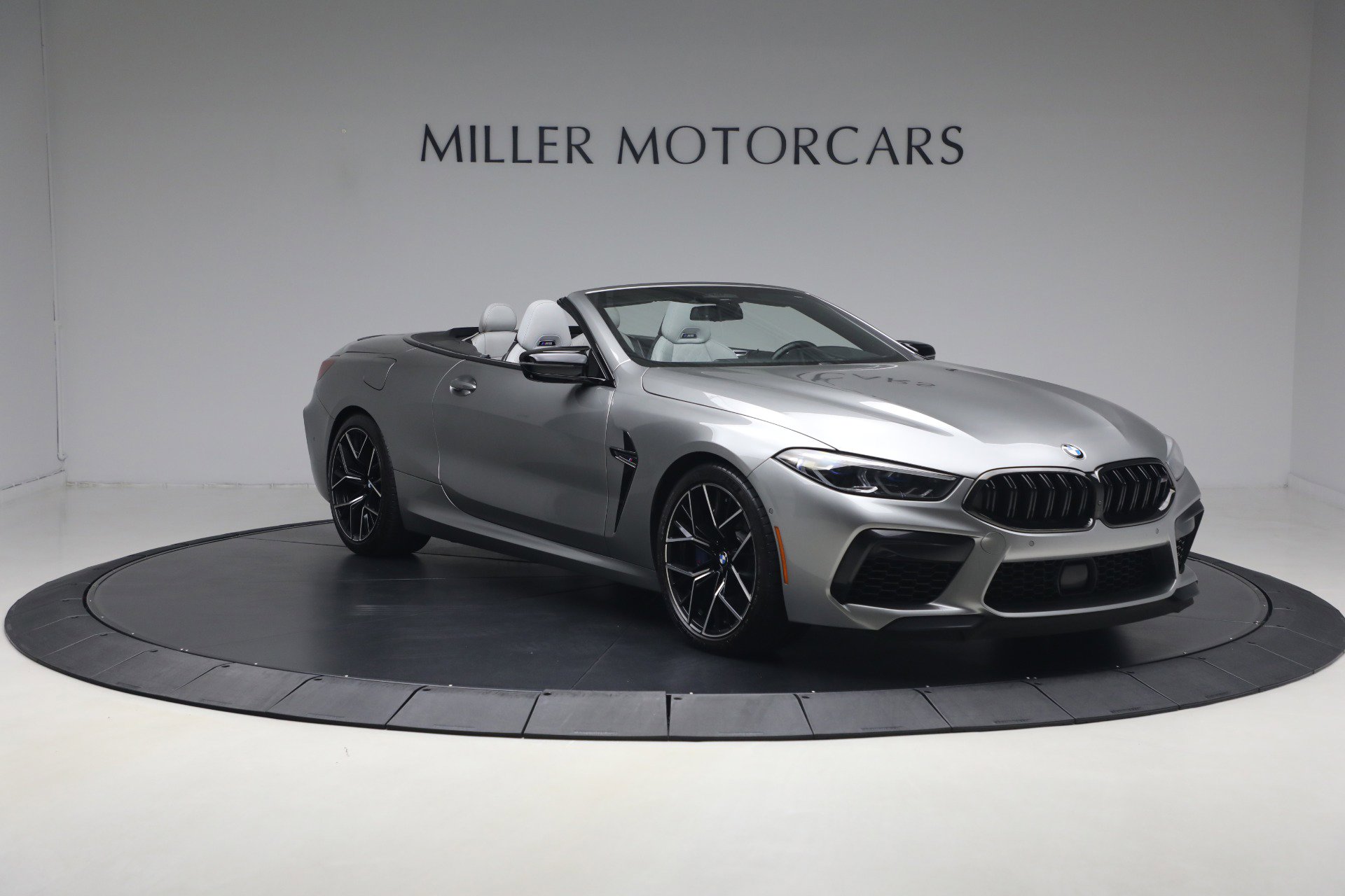 Used 2022 BMW M8 Competition AWD/4WD image 11