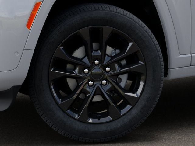 New 2026 Jeep Grand Cherokee L Limited image 8