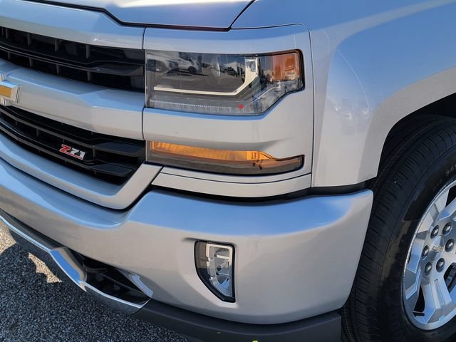 Used 2019 Chevrolet Silverado 1500 LT w/ All Star Edition AWD/4WD image 9