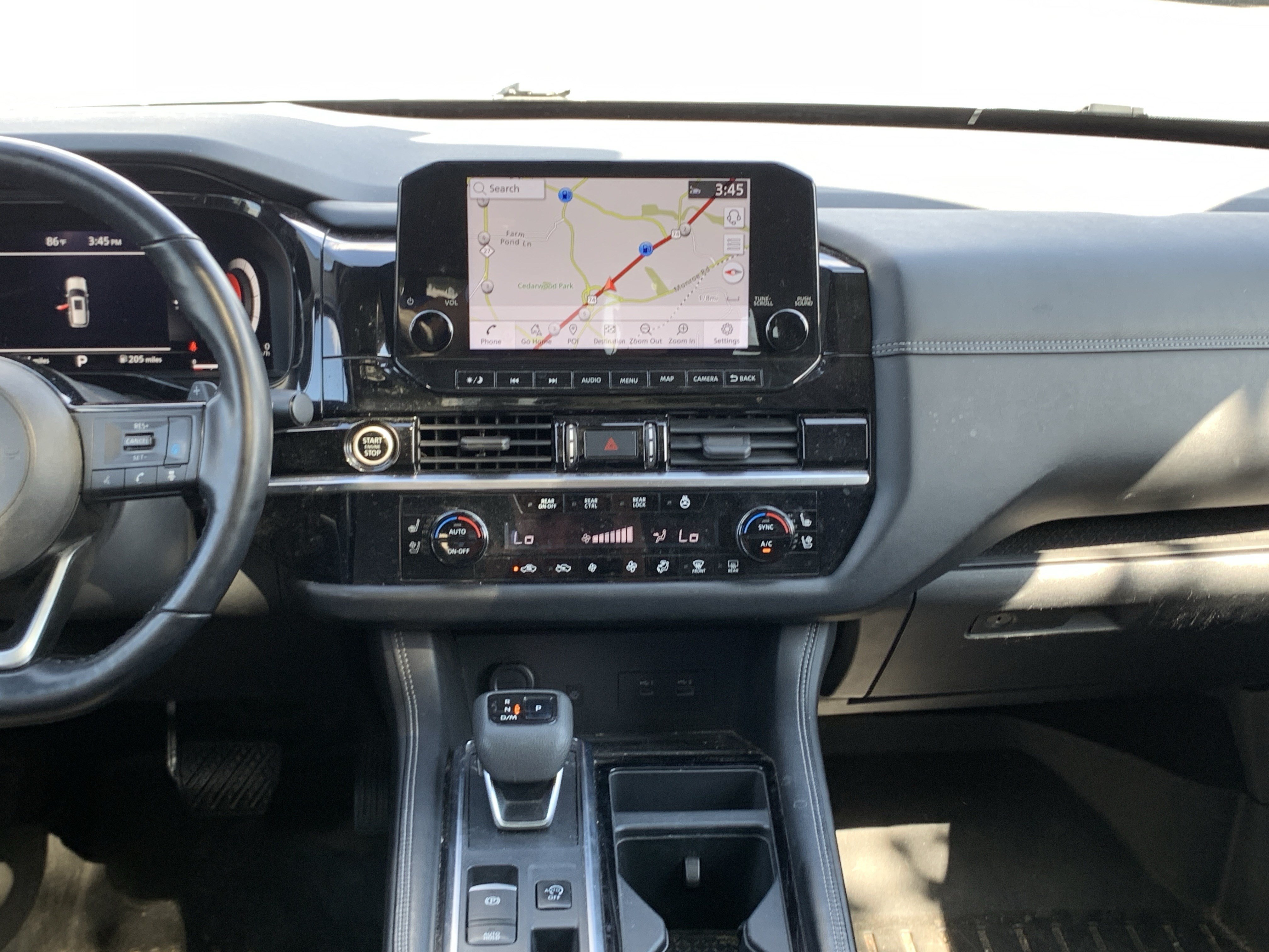 Used 2022 Nissan Pathfinder Platinum w/ Cargo Package FWD image 31