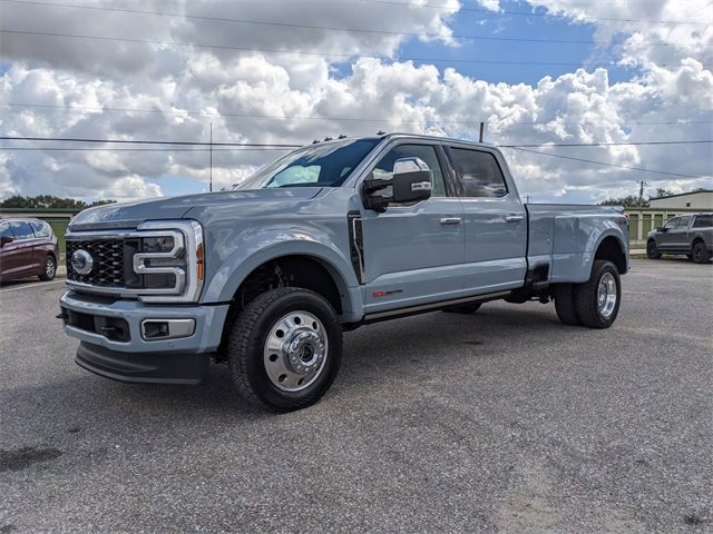 Used 2026 Ford F450 Platinum w/ Platinum Plus Package image 8