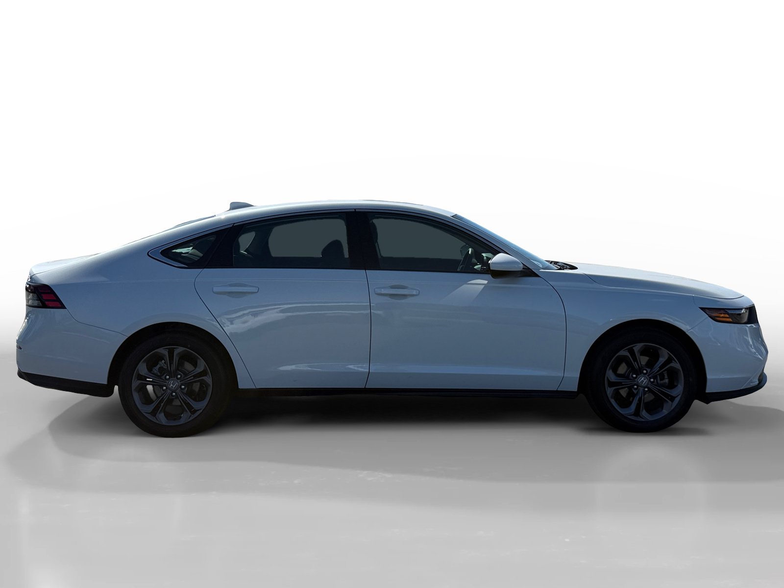 Certified 2023 Honda Accord EX image 6