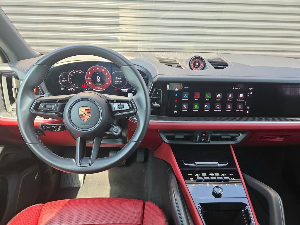 Certified 2025 Porsche Cayenne E-Hybrid AWD/4WD image 8