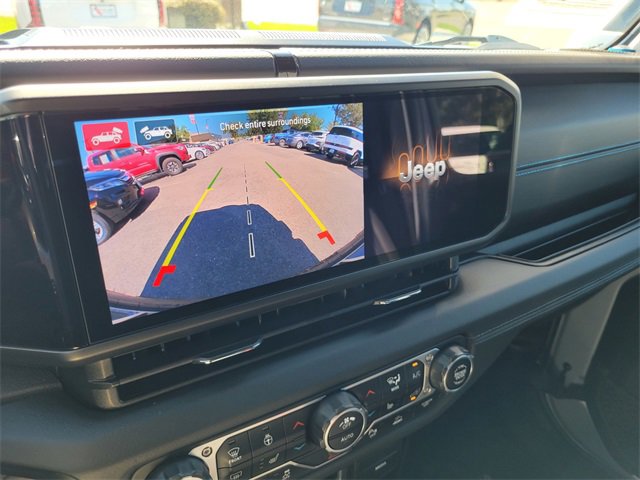 Used 2024 Jeep Wrangler High Altitude image 28