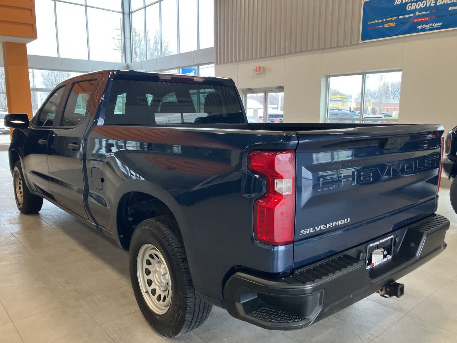 Used 2022 Chevrolet Silverado 1500 W/T w/ WT Value Package AWD/4WD image 7