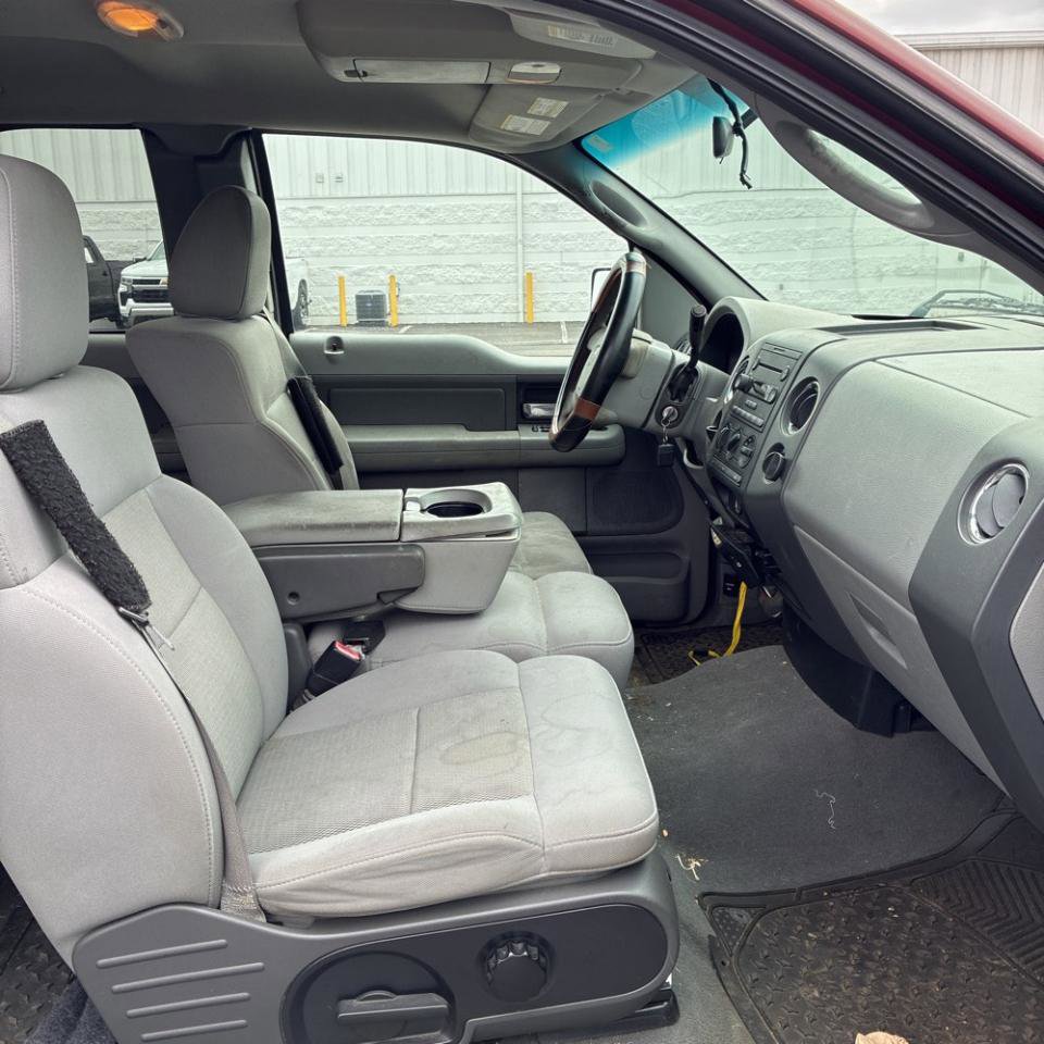 Used 2005 Ford F150 XLT RWD image 18
