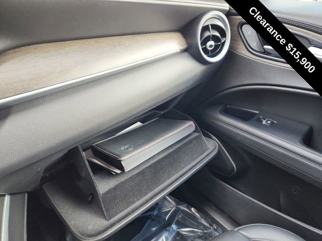 Used 2019 Alfa Romeo Stelvio Ti Lusso w/ Quick Order Package 22X Lusso image 45