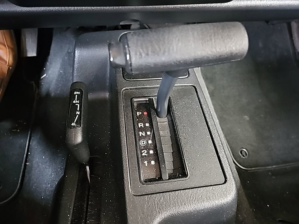 Used 2004 Jeep Wrangler X w/ Wheel Plus Group image 11