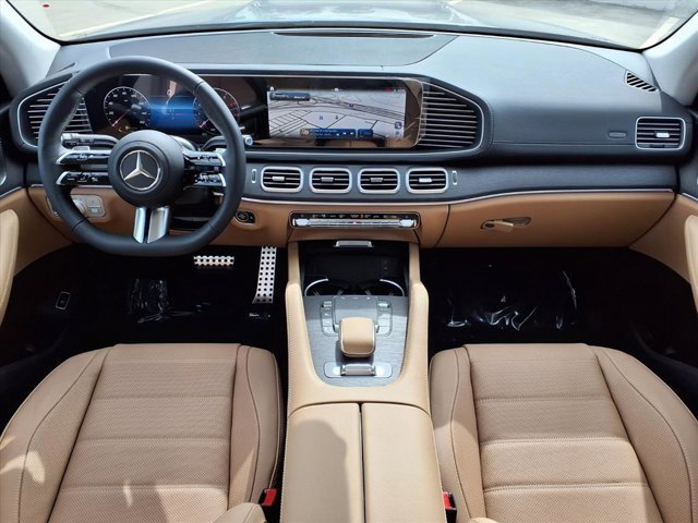 New 2026 Mercedes-Benz GLS 450 4MATIC image 4