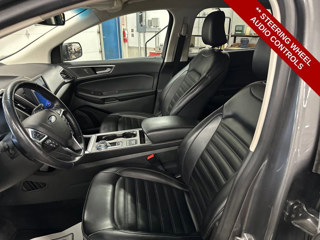 Used 2023 Ford Edge SEL image 11