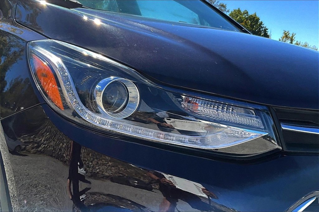 Used 2022 Chevrolet Trax LT image 25