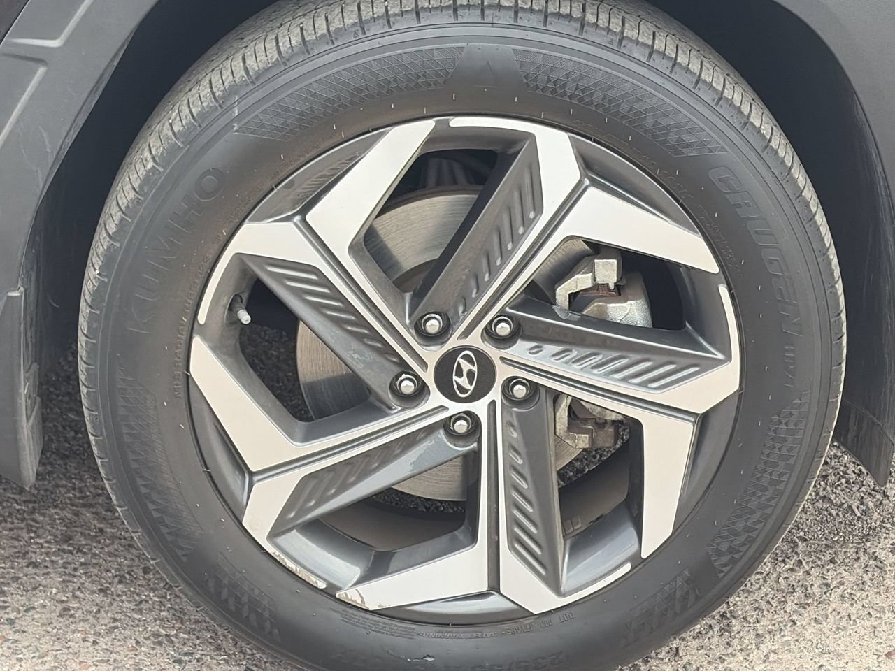 Used 2024 Hyundai Tucson SEL w/ Convenience Package FWD image 9