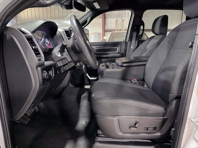 Used 2025 RAM 2500 Big Horn AWD/4WD image 10