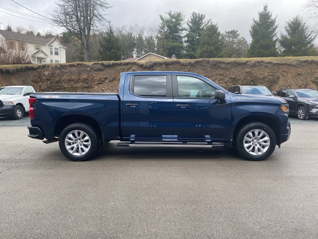 Certified 2022 Chevrolet Silverado 1500 Custom image 3