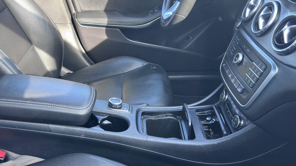 Used 2015 Mercedes-Benz CLA 250 CLA 250 image 6