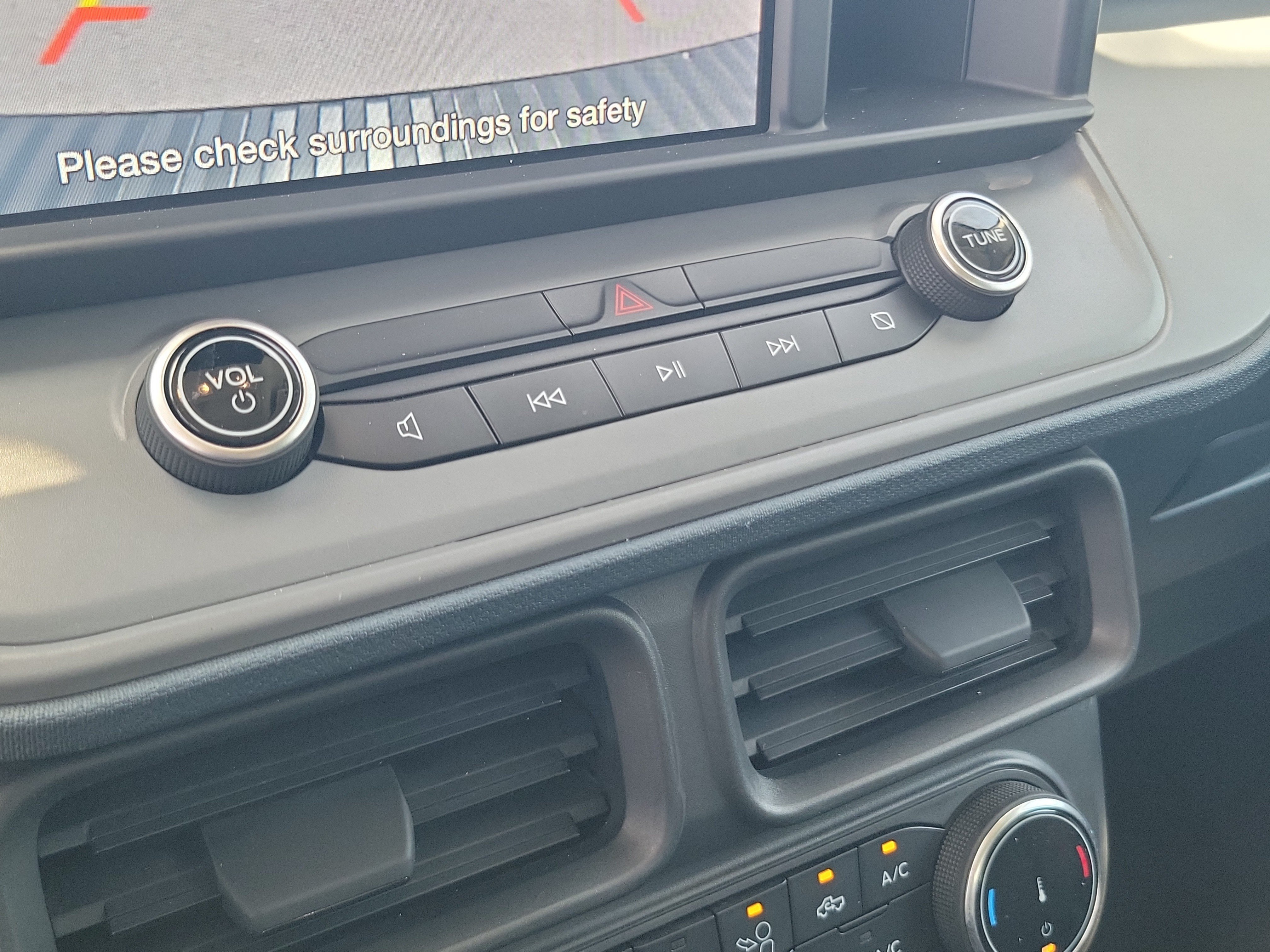 Used 2023 Ford Maverick XL FWD image 21