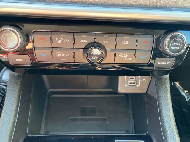 Used 2022 Jeep Compass Latitude w/ Convenience Group AWD/4WD image 17