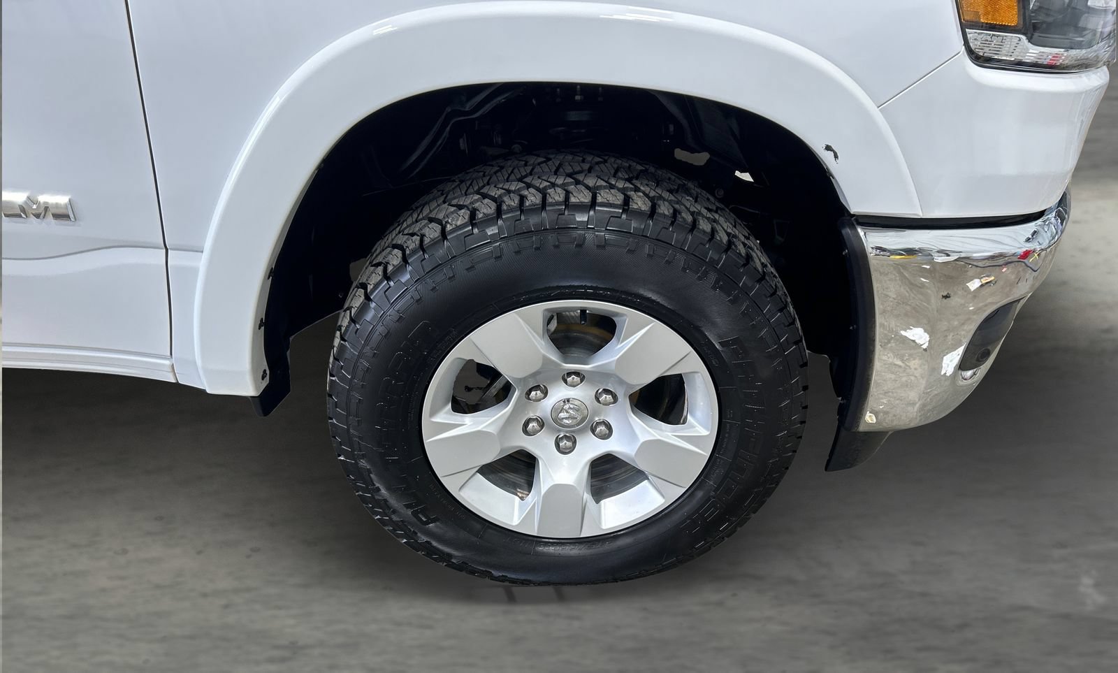 Used 2025 RAM 1500 Big Horn AWD/4WD image 24