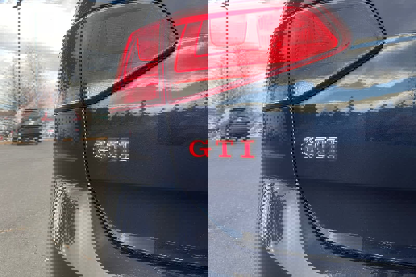 Used 2017 Volkswagen GTI Sport image 14