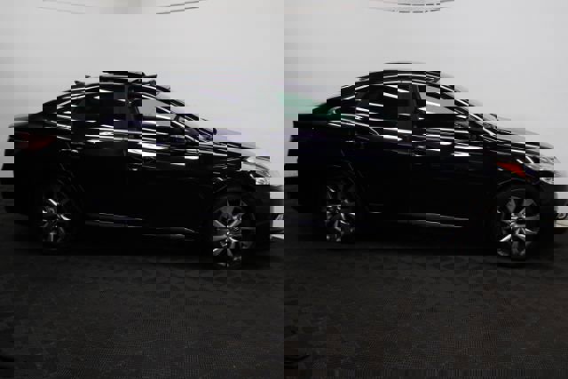 Used 2013 Hyundai Azera Limited w/ Technology Pkg image 4