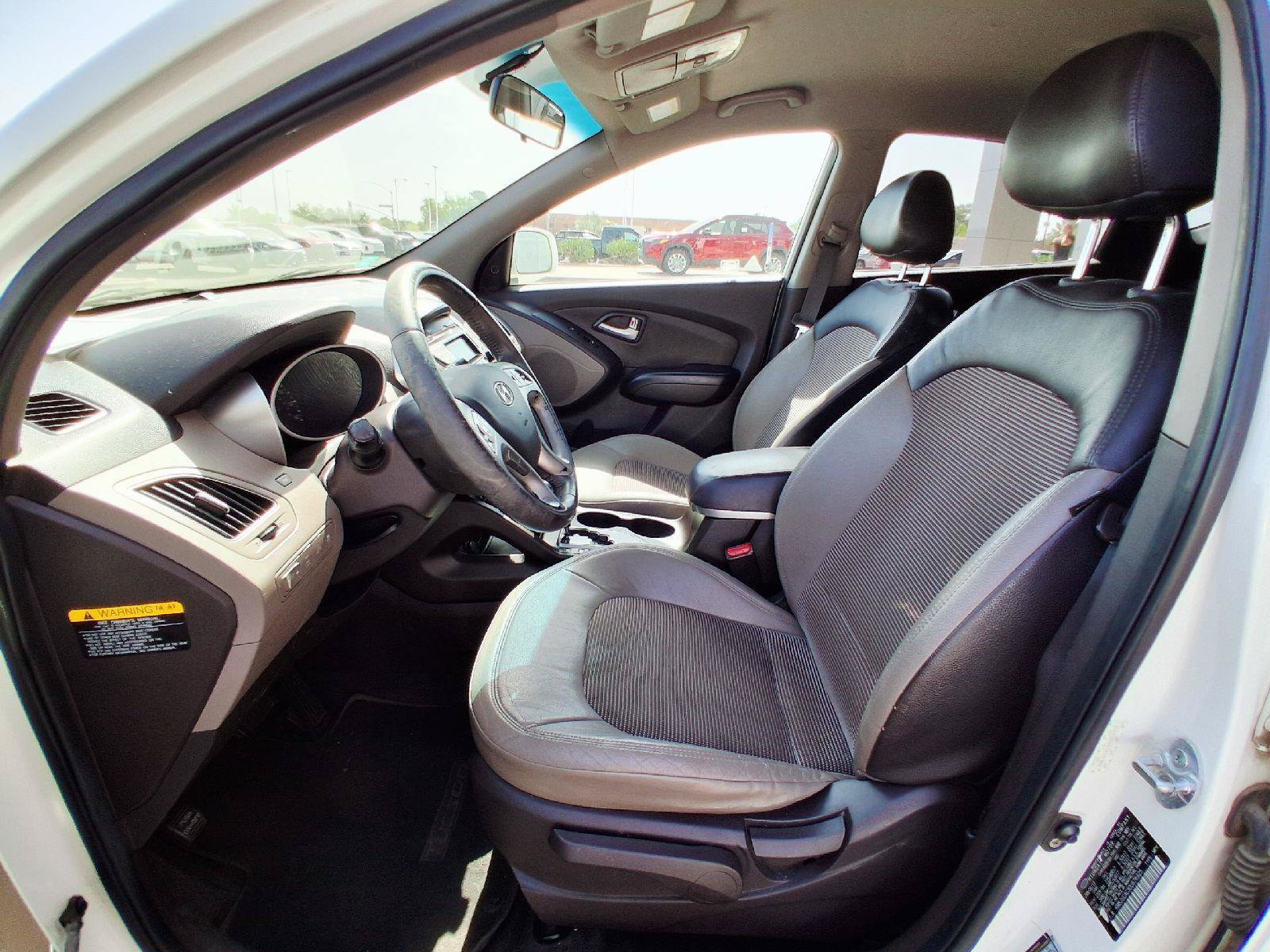 Used 2013 Hyundai Tucson GLS AWD/4WD image 14