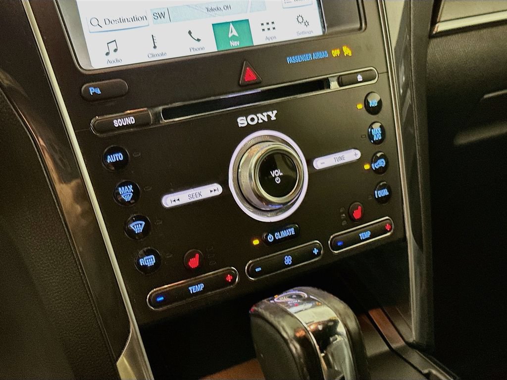 Used 2018 Ford Explorer Sport AWD/4WD image 22
