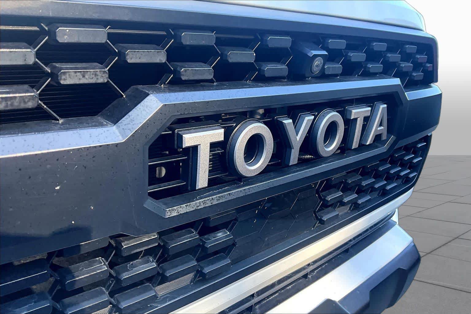Certified 2021 Toyota Tacoma TRD Pro AWD/4WD image 29