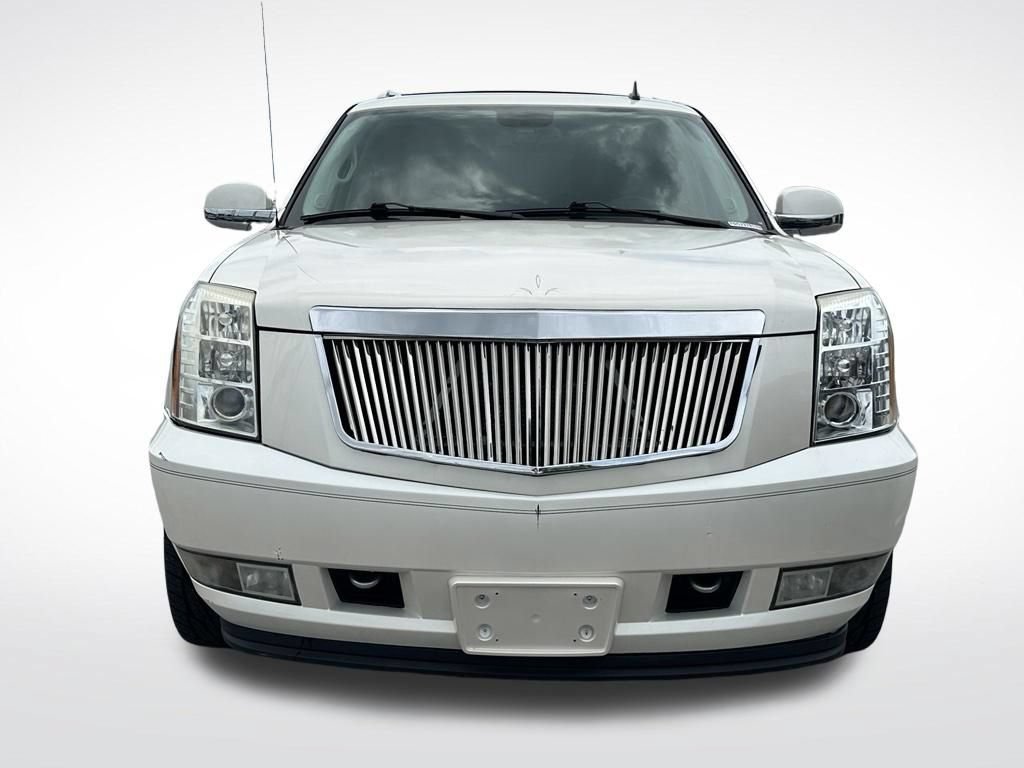 Used 2013 Cadillac Escalade EXT Premium AWD/4WD image 6