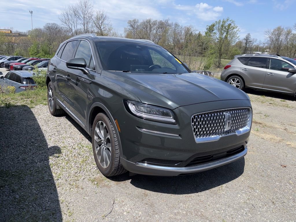 Used 2023 Lincoln Nautilus Reserve AWD/4WD image 7