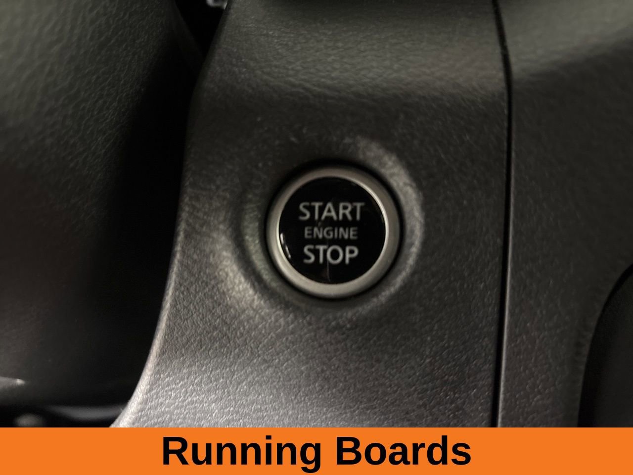 Used 2024 Nissan Frontier PRO-4X w/ Off-Road Protection Package image 13