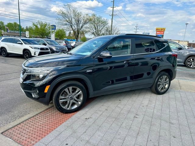 Used 2022 Kia Seltos S image 3