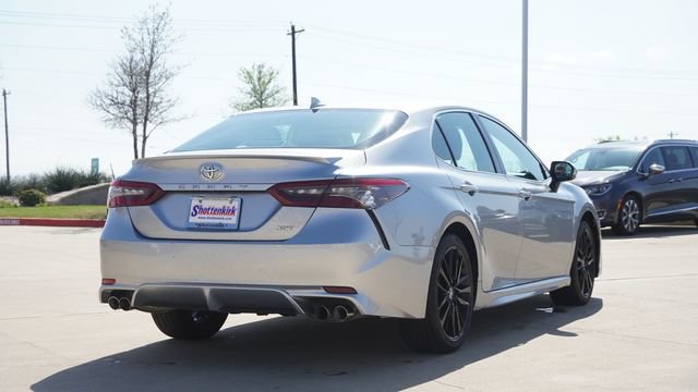 Used 2024 Toyota Camry XSE FWD image 9