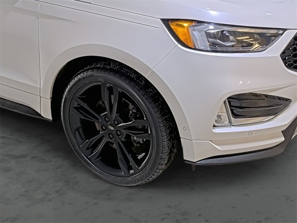 Used 2019 Ford Edge ST w/ Equipment Group 401A image 14