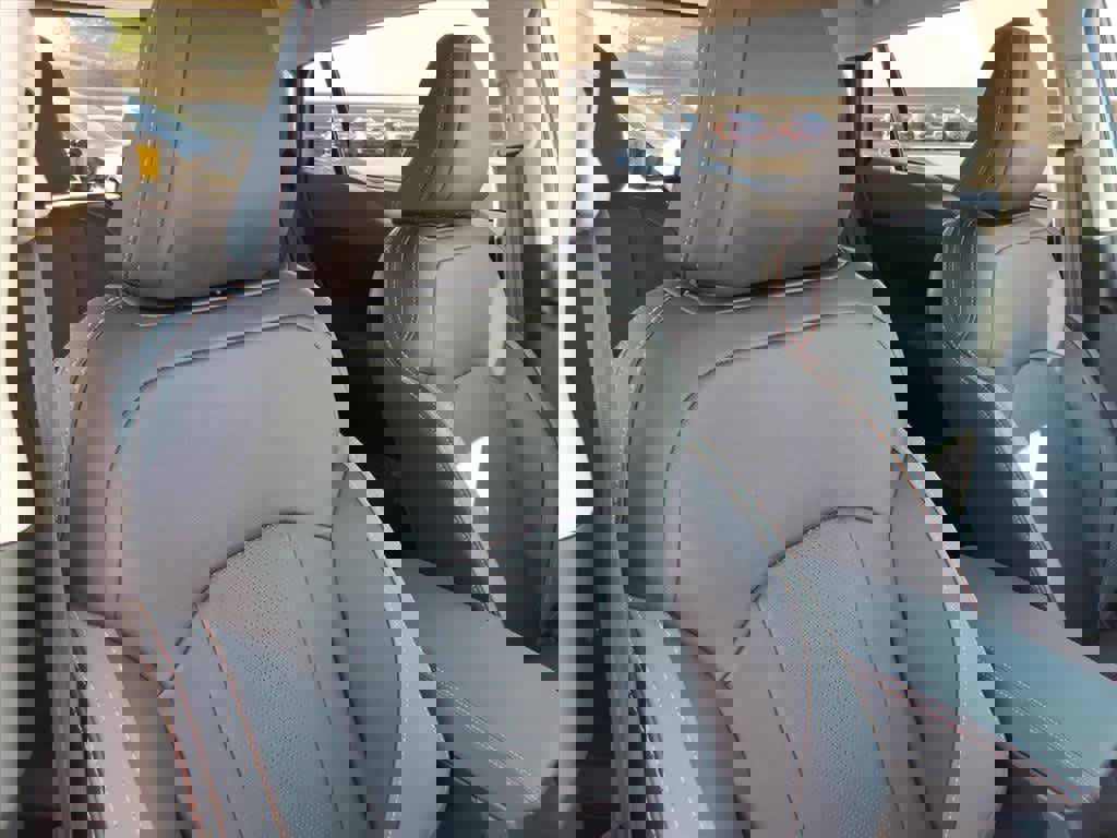 Certified 2025 Subaru Crosstrek 2.5i Limited w/ Popular Package #3A image 19