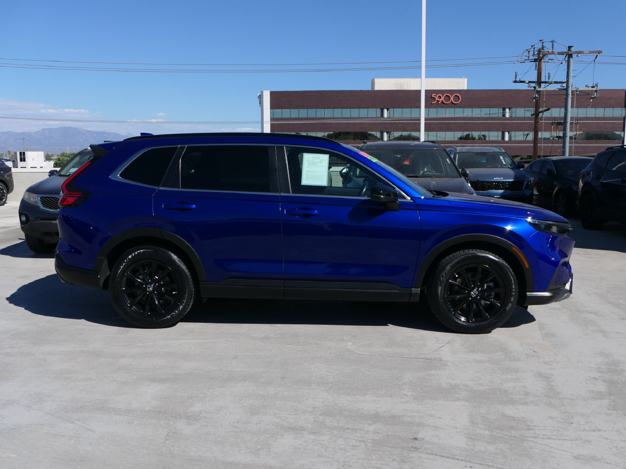 Used 2025 Honda CR-V Sport-L image 2