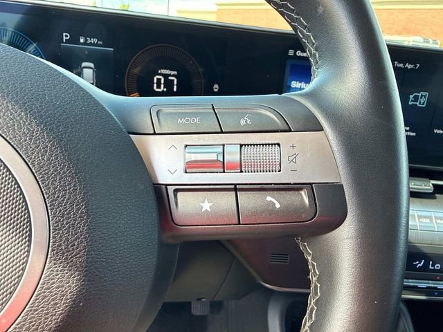 Used 2025 Hyundai Kona SEL image 30