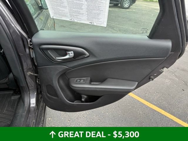 Used 2016 Chrysler 200 S AWD/4WD image 21