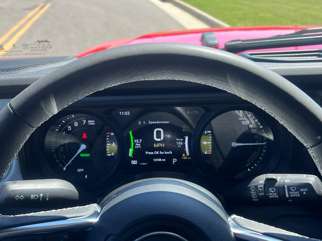 Certified 2025 Jeep Wrangler Sahara image 27