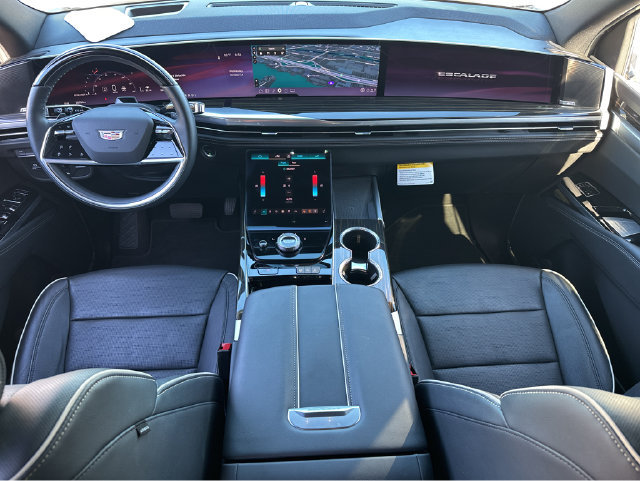 Certified 2025 Cadillac Escalade Premium Luxury RWD image 7